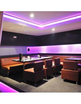 Taśma V-TAC SKU212120 VT-5050 IP20 RGB 7W